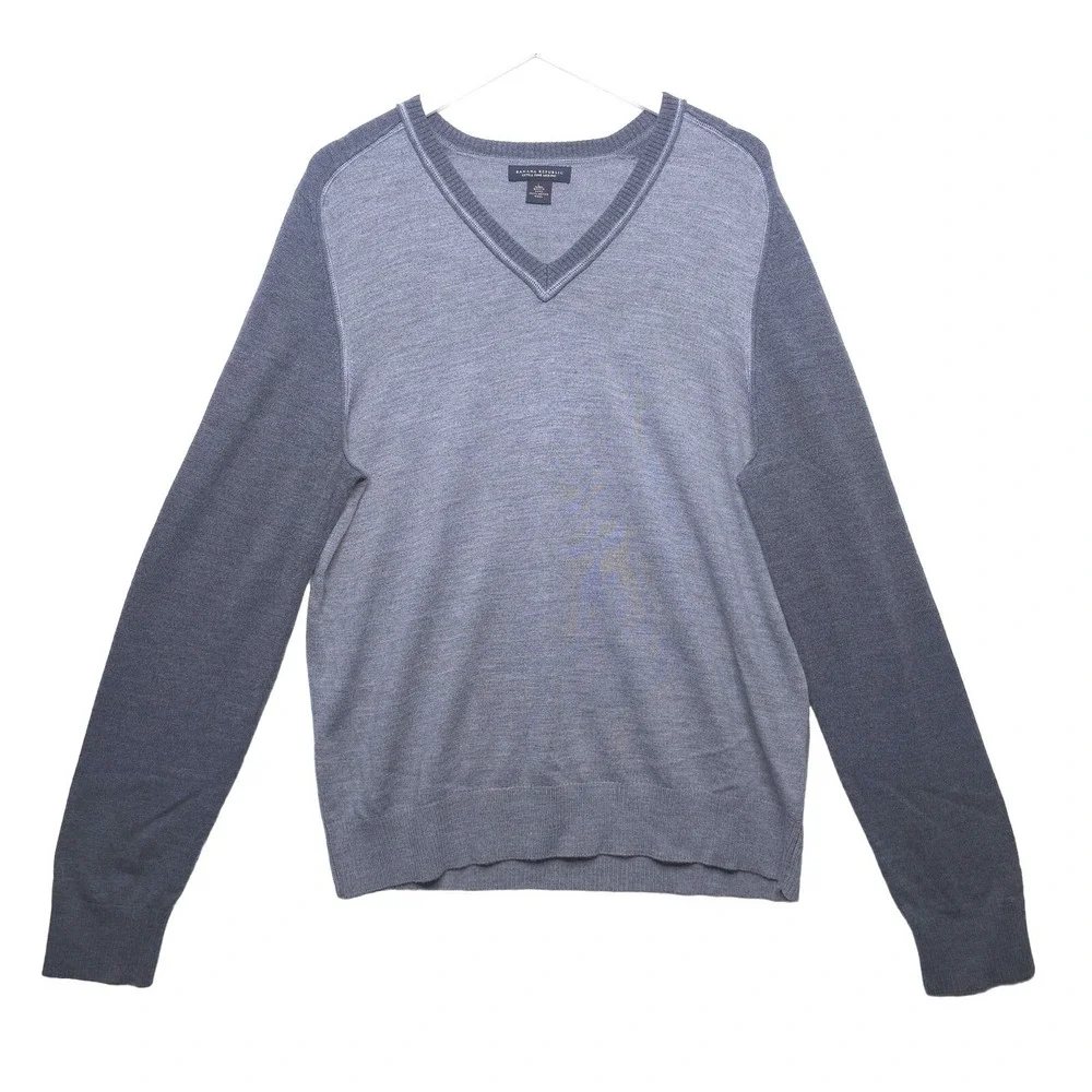 BANANA REPUBLIC Extra Fine Merino‎ Wool V-Neck Sweater Two Tone Gray Mens Sz L